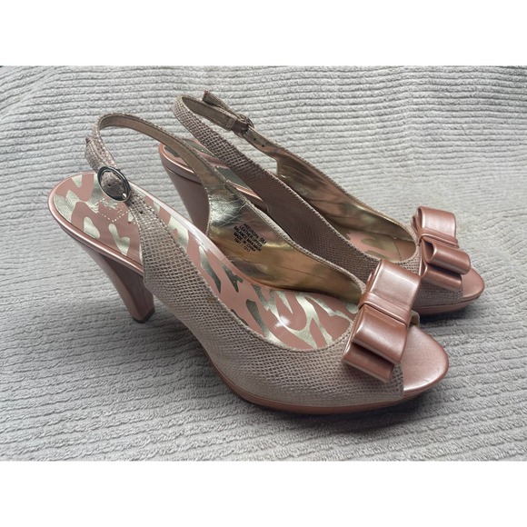 Ann Klein Peep Toe Heels - Picture 1 of 6
